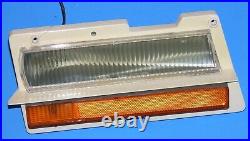 1974-79 Lincoln Continental Oem Fender Marker Turn Signal Light Assembly Lh