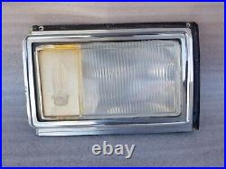 1977 1978 1979 Cadillac Deville Fleetwood Left Front Fender Signal Corner Light