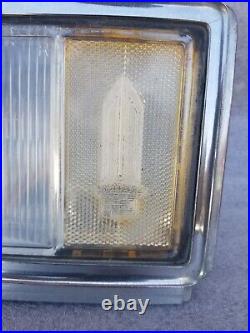 1977 1978 1979 Cadillac Deville Fleetwood Right Front Fender Signal Corner Light