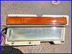 1977-79 Lincoln Continental Fender Marker Turn Signal Light Assembly RH Pass OEM