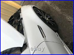 2008-2011 BMW E90 4-door sedan M3 OEM Fender Turn signal LED light + Vent grille
