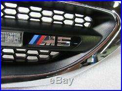 2013-2016 BMW F10 M5 M Sedan Front Right Fender Grille w Turn Signal Light OEM