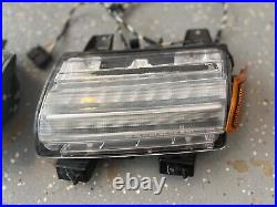 2018-2024 Wrangler JL Factory LED Fender DRL Park Turn OEM 55112885AF 55112884AF