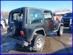 Corner/Park Light Park Lamp-turn Signal Fender Front Fits 97-00 WRANGLER 1172294