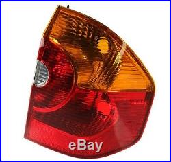 For BMW E83 X3 Passenger Right Taillight with Yellow Turn Signal For Fender ULO