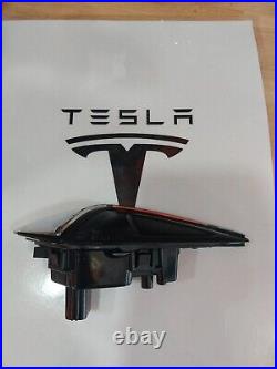 OEM 17-23 Tesla Model 3 Y Left Side Fender Camera Turn Signal LH 1495864-20-C