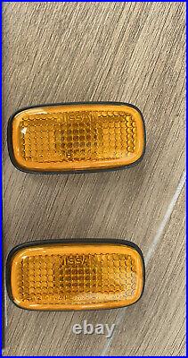 Oem s15 R33 R34 Fender Side Marker Amber Lense Turn Signal Winker Light Set
