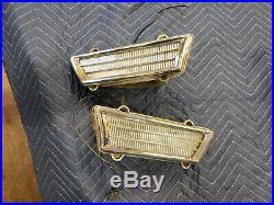 Pair of Cornering Lights 1968 1969 Buick Riviera GS 68 69 Parking Lamps Fender