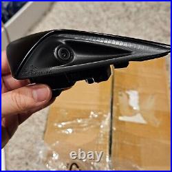 Tesla 1495864-20-D Left Side REPEATER Fender Turn Signal Camera