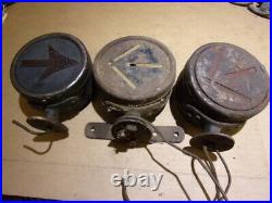 Three Vintage Yankee-Kay Arrow Turn Signal Lamps Tuck Fender Lights Hot Rat Rod